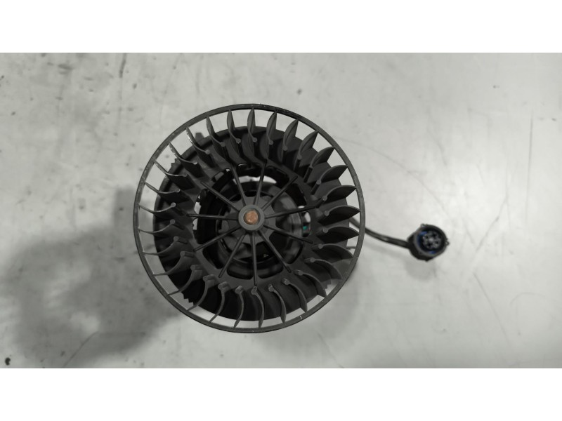 Recambio de motor calefaccion para scania 4 - series 164 l/580 referencia OEM IAM 1495692  