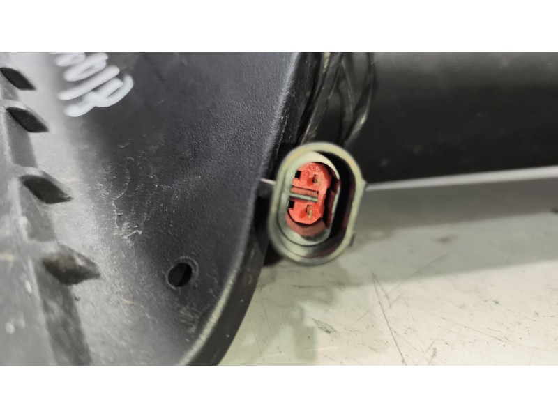 Recambio de retrovisor exterior frontal para iveco stralis (as) 11.1 diesel referencia OEM IAM 504224428  