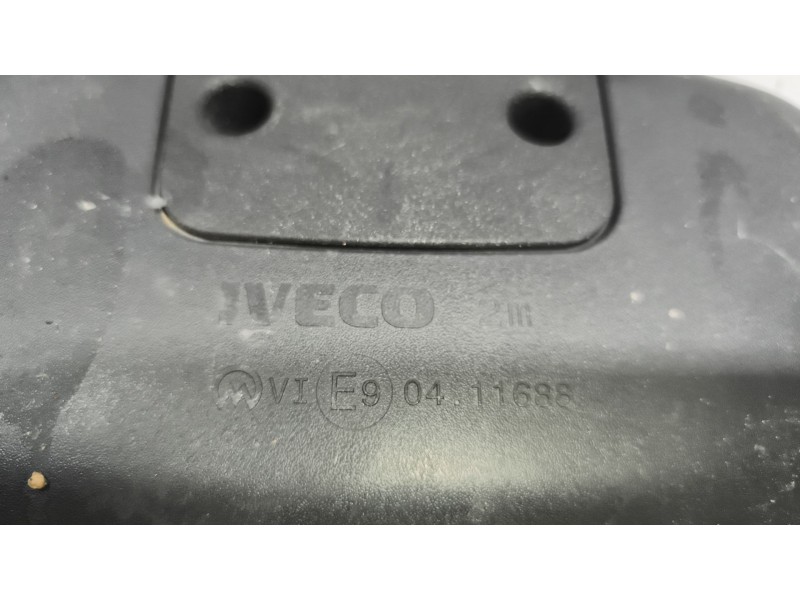 Recambio de retrovisor exterior frontal para iveco stralis (as) 11.1 diesel referencia OEM IAM 504224428  