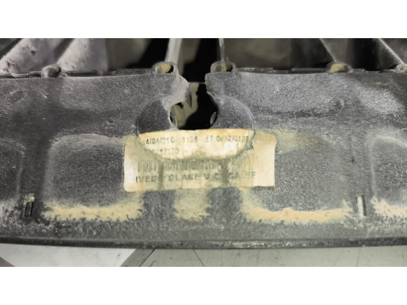 Recambio de retrovisor exterior angular para iveco stralis (as) 11.1 diesel referencia OEM IAM 5801876636  