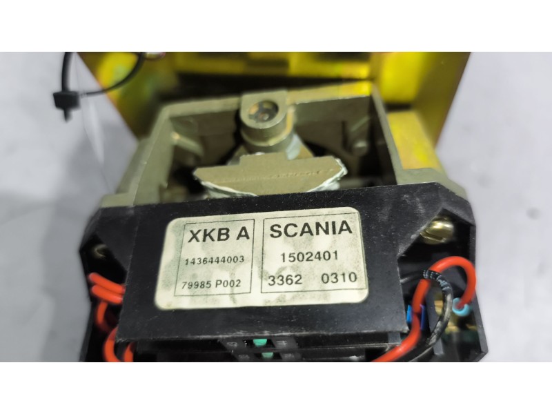 Recambio de palanca cambio para scania 4 - series 164 l/580 referencia OEM IAM 1502401  