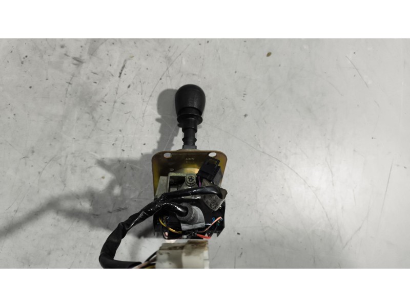 Recambio de palanca cambio para scania 4 - series 164 l/580 referencia OEM IAM 1502401  