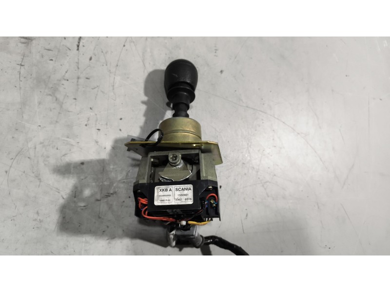 Recambio de palanca cambio para scania 4 - series 164 l/580 referencia OEM IAM 1502401  