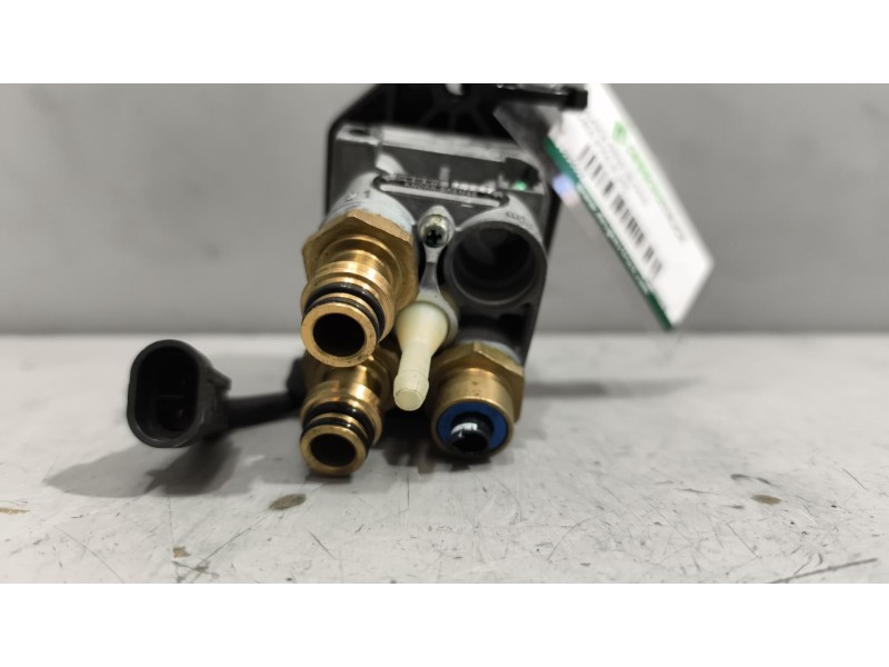 Recambio de palanca freno de mano para iveco stralis (as) 11.1 diesel referencia OEM IAM DPM60MYE  