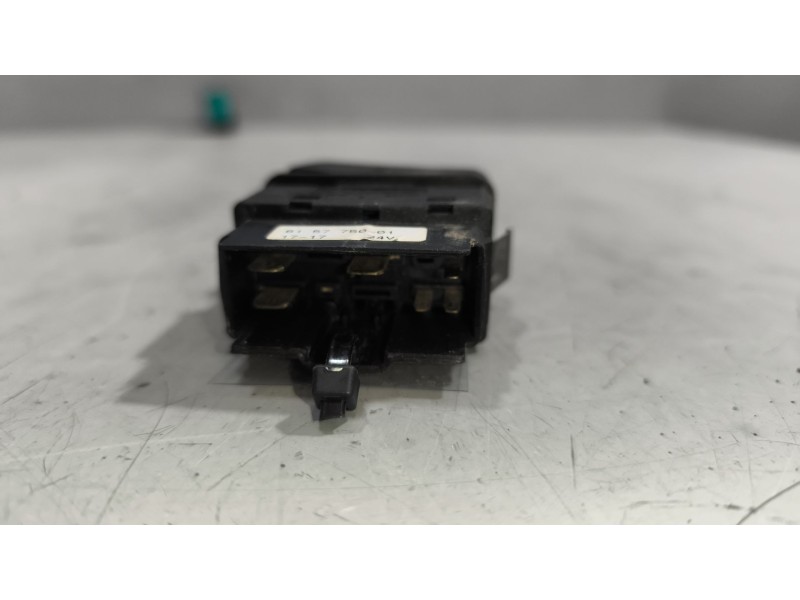 Recambio de warning para volvo fh 12 asta 2001 e2 / e3 12.1 diesel (d12d380) referencia OEM IAM 8157750  