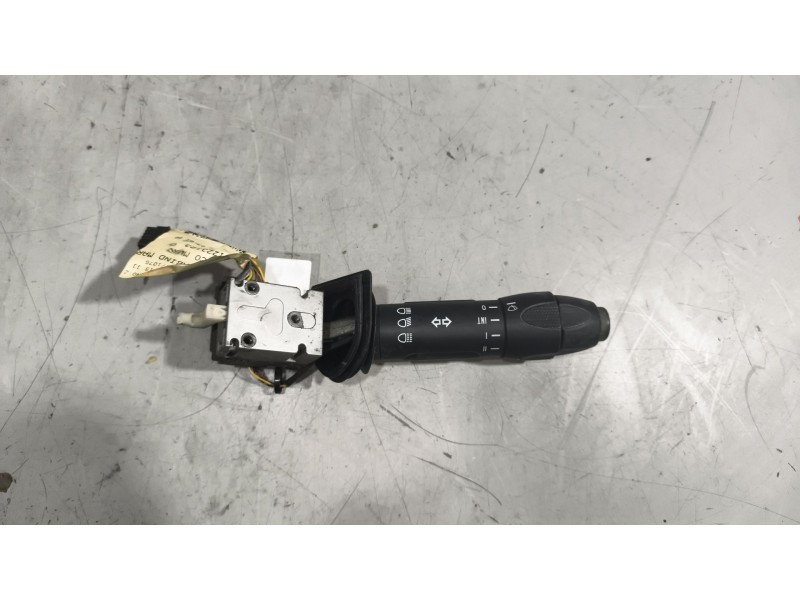 Recambio de mando intermitentes para iveco stralis (as) 11.1 diesel referencia OEM IAM 5801781376  