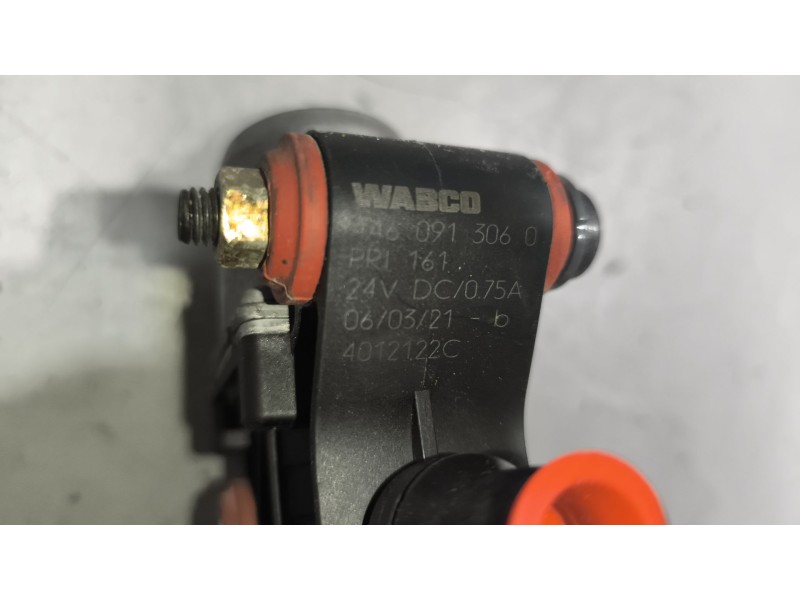 Recambio de electro valvula para daf serie xf euro 6 12.9 diesel referencia OEM IAM 4460913060  