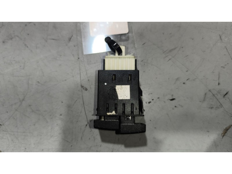 Recambio de interruptor para iveco stralis (as) 11.1 diesel referencia OEM IAM 5801328718  