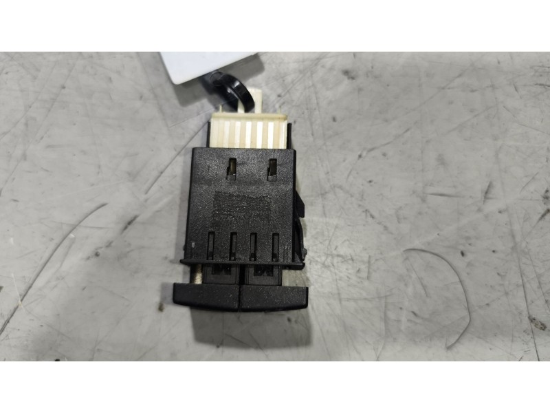 Recambio de interruptor para iveco stralis (as) 11.1 diesel referencia OEM IAM 5801328776  