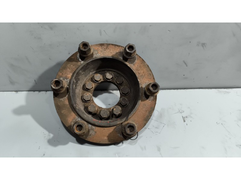 Recambio de buje delantero para renault midlum fg  xxx.10/b e3 cabina doble referencia OEM IAM   