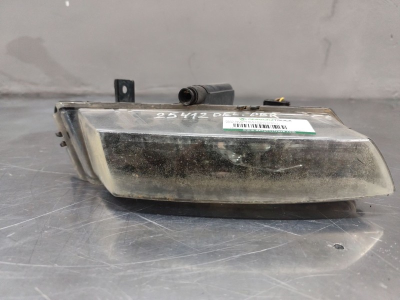 Recambio de faro antiniebla izquierdo para bmw serie 1 berlina (e81/e87) 120d referencia OEM IAM 0305084002  