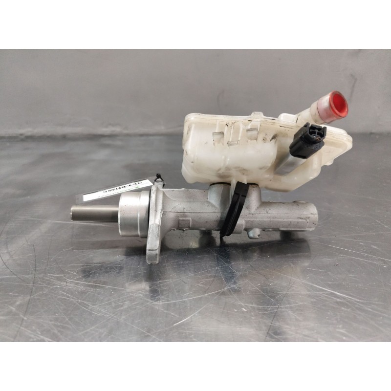 Recambio de bomba freno para renault trafic iii furgoneta (fg_) 2.0 dci 120 (fgmn) referencia OEM IAM 460913484R  