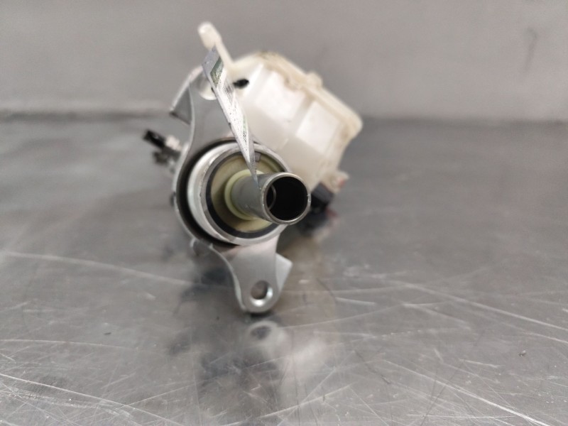 Recambio de bomba freno para renault trafic iii furgoneta (fg_) 2.0 dci 120 (fgmn) referencia OEM IAM 460913484R  