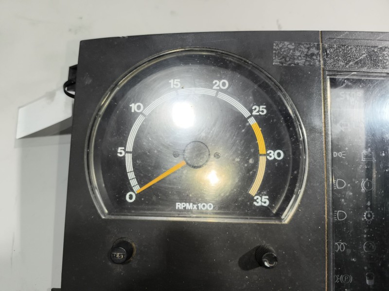 Recambio de cuadro instrumentos para nissan eco - t 135.75/100 kw 4.0 diesel referencia OEM IAM 24810D6301  