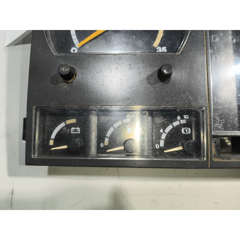 Recambio de cuadro instrumentos para nissan eco - t 135.75/100 kw 4.0 diesel referencia OEM IAM 24810D6301  