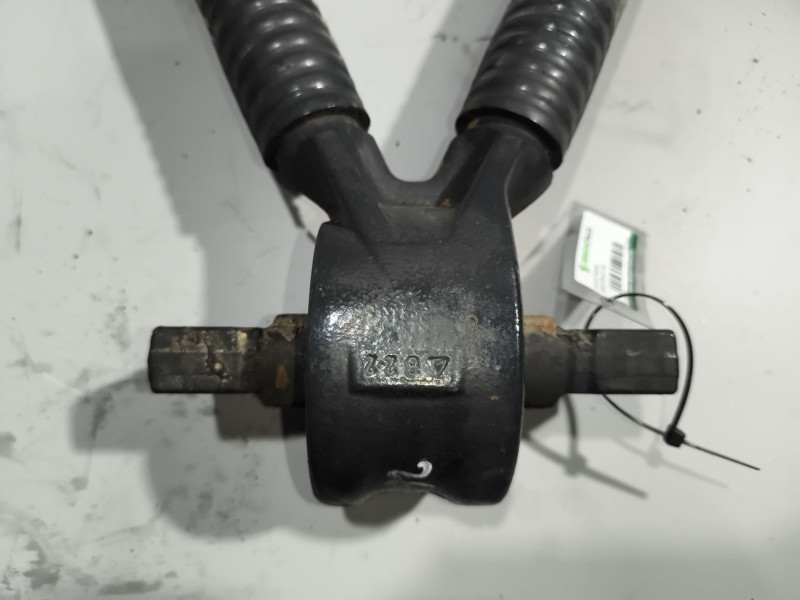 Recambio de uve eje trasero para iveco stralis (as) 11.1 diesel referencia OEM IAM 41218620  