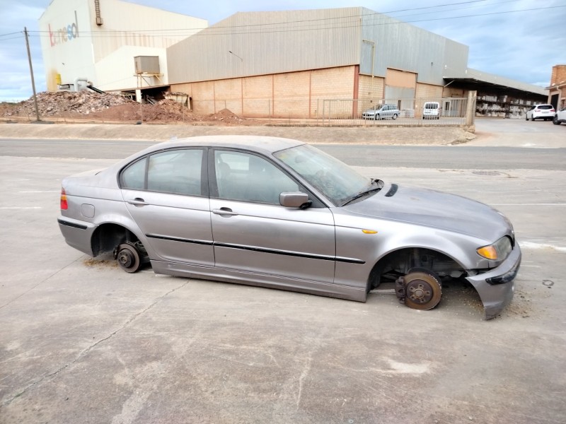 bmw serie 3 berlina (e46) del año 2001