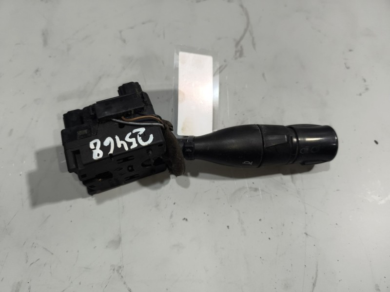 Recambio de mando intermitentes para renault magnum ab diesel referencia OEM IAM 5010589561  