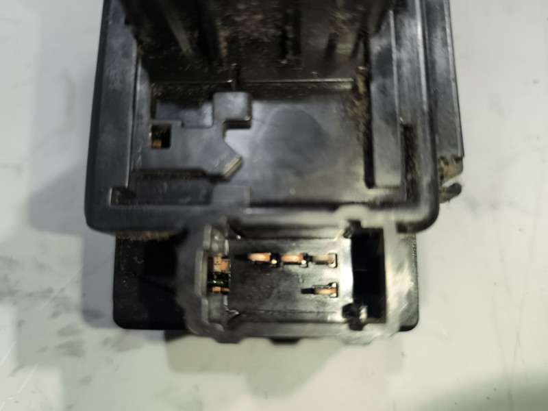 Recambio de mando intermitentes para renault magnum ab diesel referencia OEM IAM 5010589561  