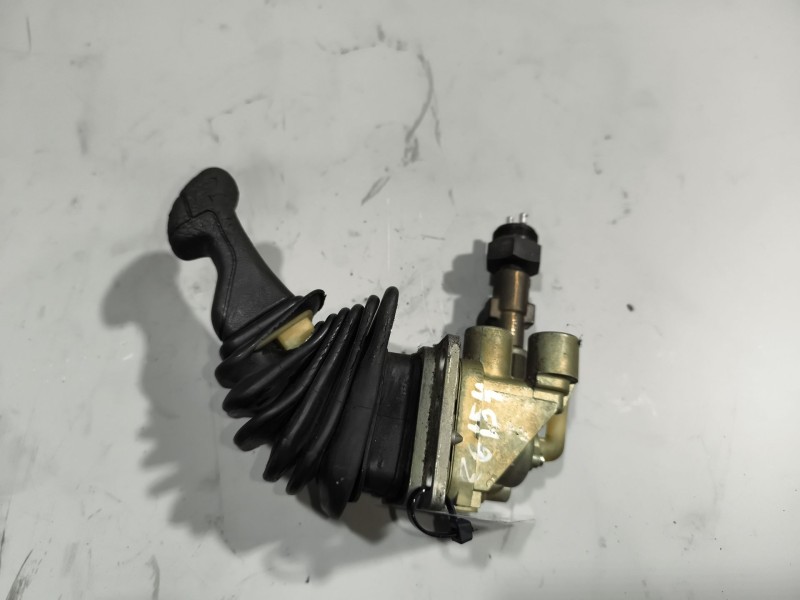 Recambio de palanca freno de mano para scania 4 - series 164 l/580 referencia OEM IAM 1324427 DPM98A 