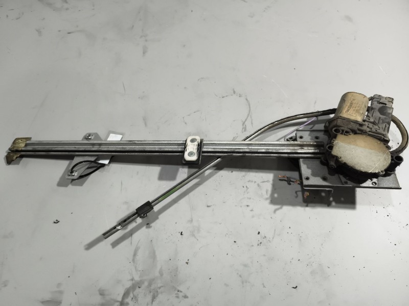 Recambio de elevalunas delantero izquierdo para renault magnum ab diesel referencia OEM IAM   