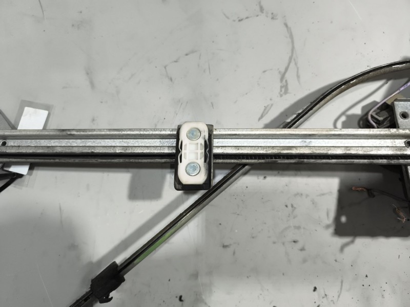 Recambio de elevalunas delantero izquierdo para renault magnum ab diesel referencia OEM IAM   