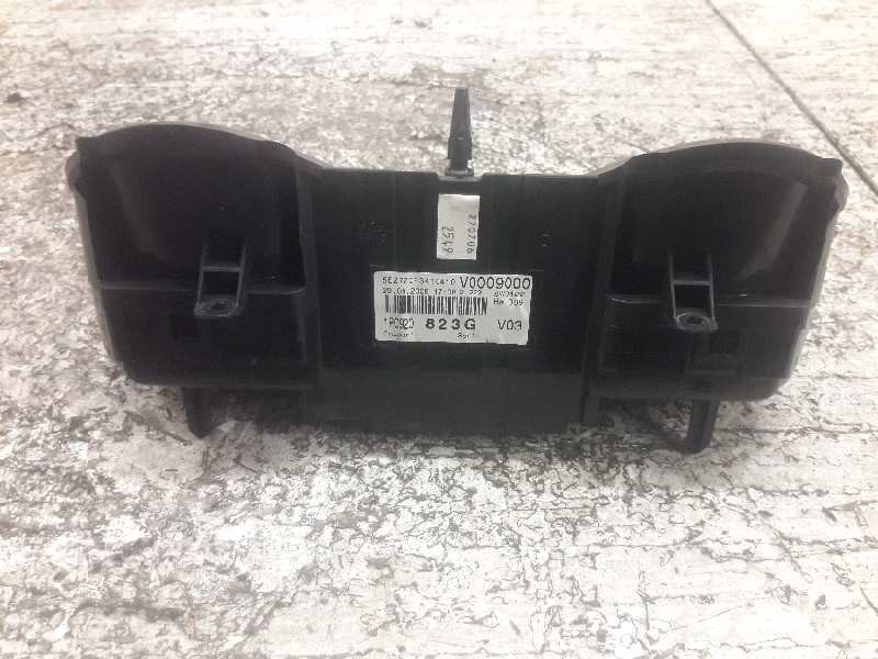 Recambio de cuadro instrumentos para seat leon (1p1) comfort limited referencia OEM IAM 1P0920823G 110080280027 V00090000