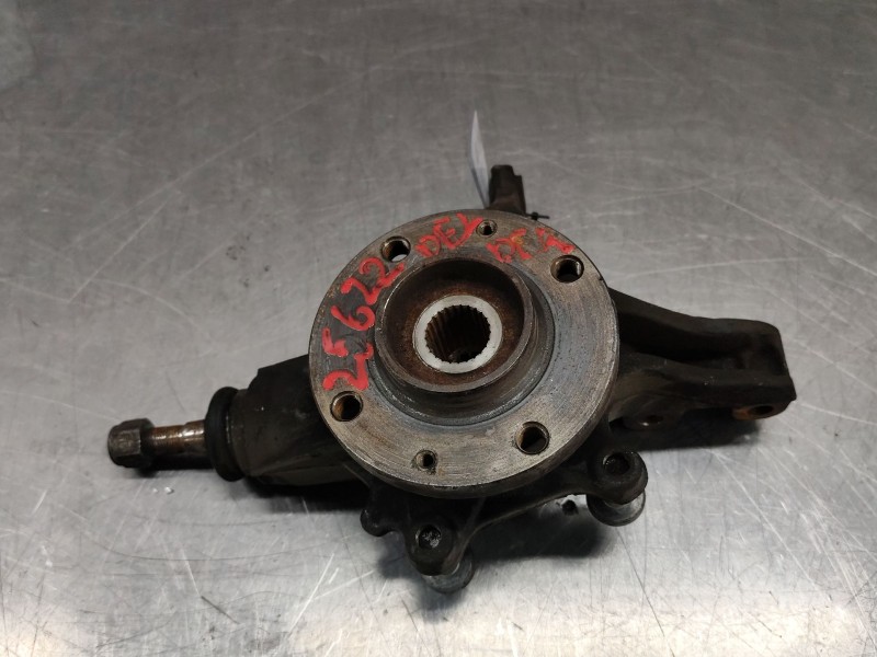 Recambio de mangueta delantera derecha para peugeot 307 break/sw (s2) sw referencia OEM IAM   