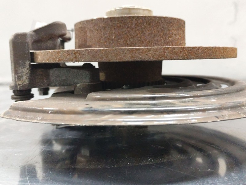 Recambio de mangueta trasera derecha para renault trafic iii furgoneta (fg_) 2.0 dci 120 (fgmn) referencia OEM IAM   