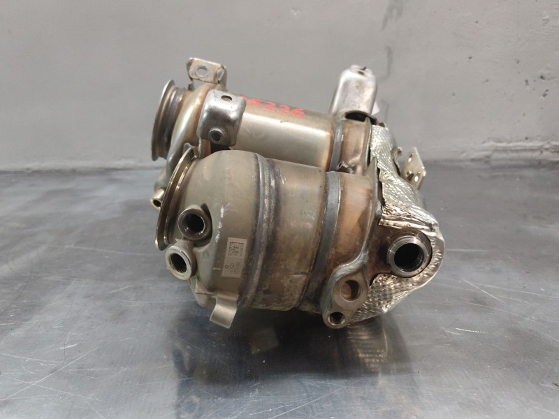 Recambio de catalizador para audi q3 (f3b) 35 tdi quattro referencia OEM IAM 05L131601D  