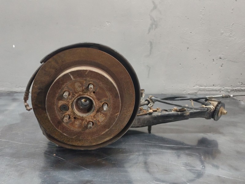 Recambio de mangueta trasera derecha para toyota rav 4 ii (_a2_) 2.0 4wd (aca21, aca20) referencia OEM IAM   