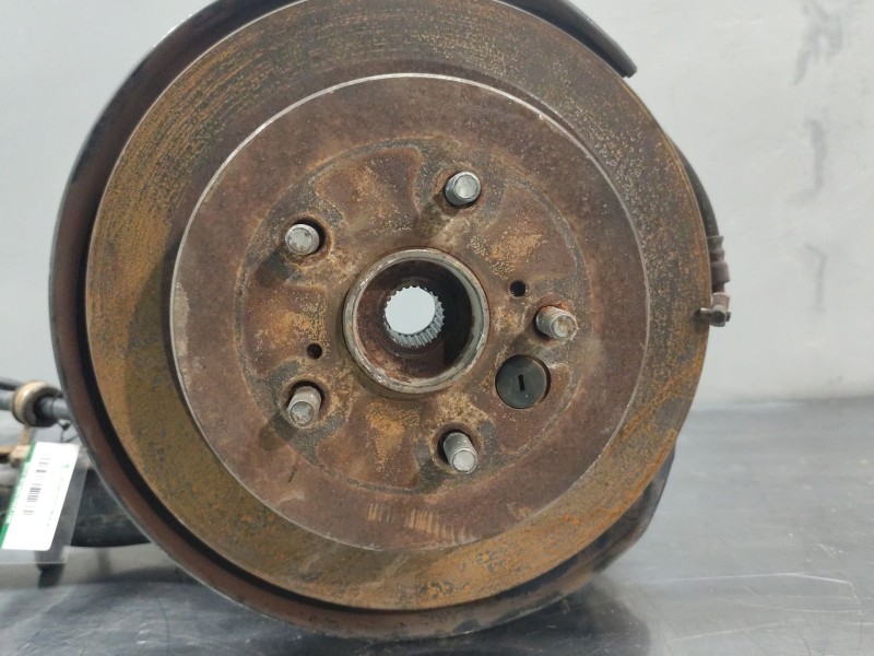 Recambio de mangueta trasera izquierda para toyota rav 4 ii (_a2_) 2.0 4wd (aca21, aca20) referencia OEM IAM   