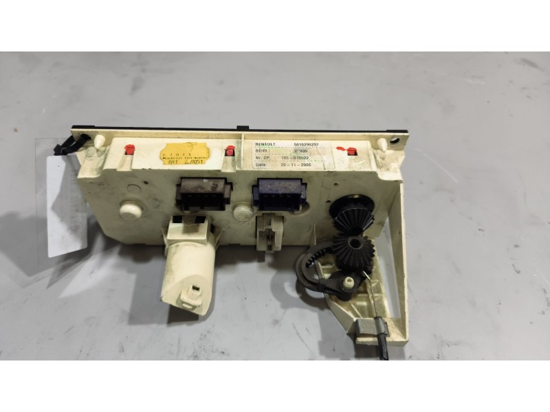 Recambio de mando calefaccion / aire acondicionado para renault magnum ab diesel referencia OEM IAM 5010290297  