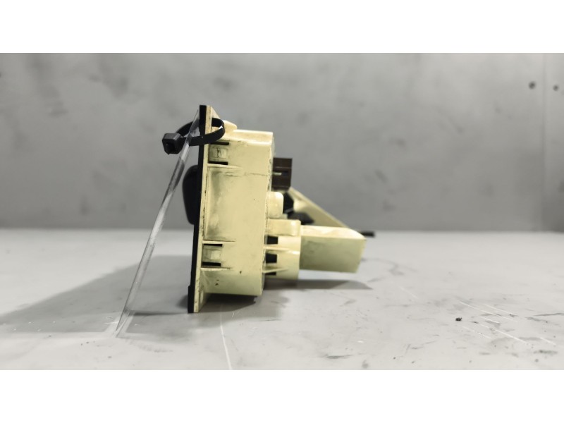 Recambio de mando calefaccion / aire acondicionado para renault magnum ab diesel referencia OEM IAM 5010290297  