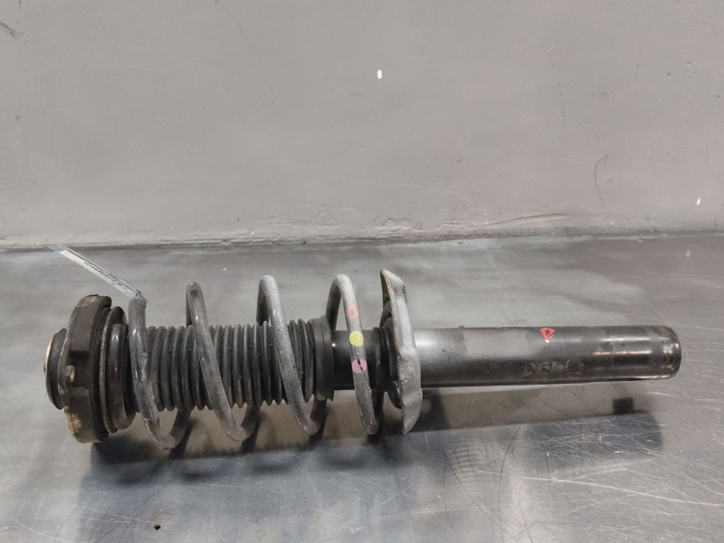 Recambio de amortiguador delantero derecho para volkswagen touran (1t3) 1.6 tdi referencia OEM IAM   