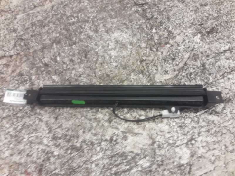 Recambio de luz central de freno para fiat seicento (187) active referencia OEM IAM 735242340 39170749 2 PINS