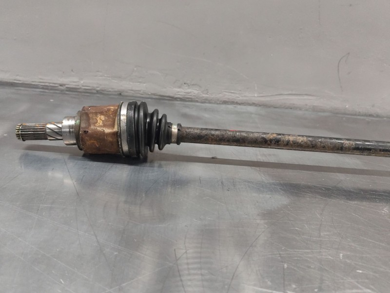 Recambio de transmision trasera derecha para nissan x-trail ii (t31) 2.0 dci 4x4 referencia OEM IAM   