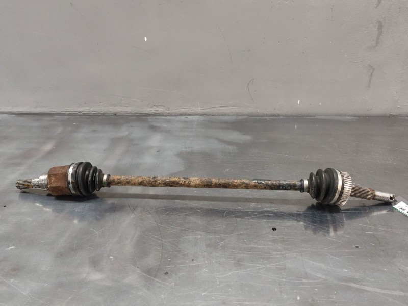 Recambio de transmision trasera izquierda para nissan x-trail ii (t31) 2.0 dci 4x4 referencia OEM IAM   