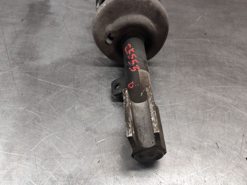 Recambio de amortiguador delantero derecho para peugeot partner tepee 1.6 bluehdi 100 referencia OEM IAM 9821888480  