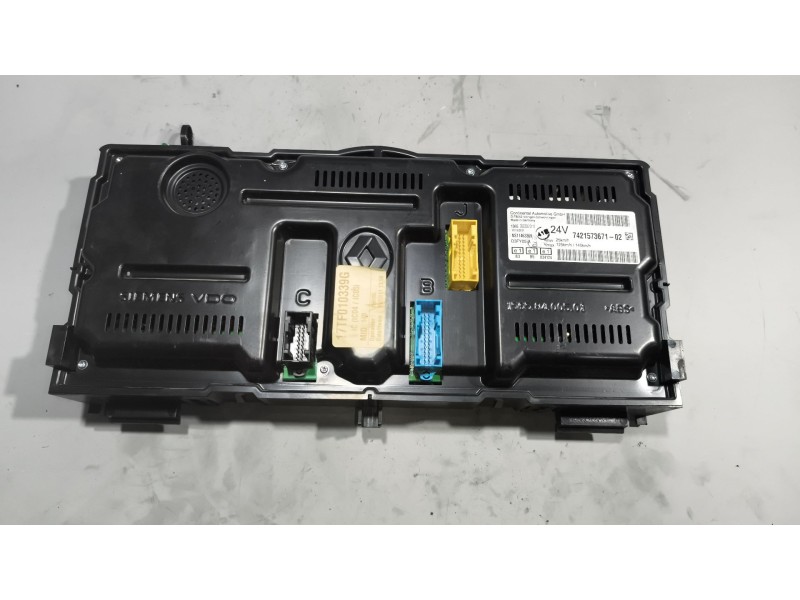 Recambio de cuadro instrumentos para renault magnum ab diesel referencia OEM IAM 7421573671  
