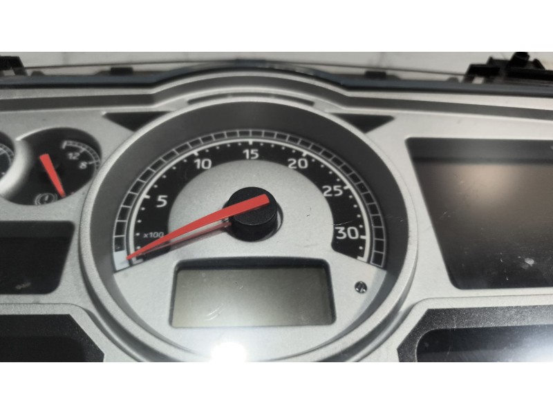 Recambio de cuadro instrumentos para renault magnum ab diesel referencia OEM IAM 7421573671  