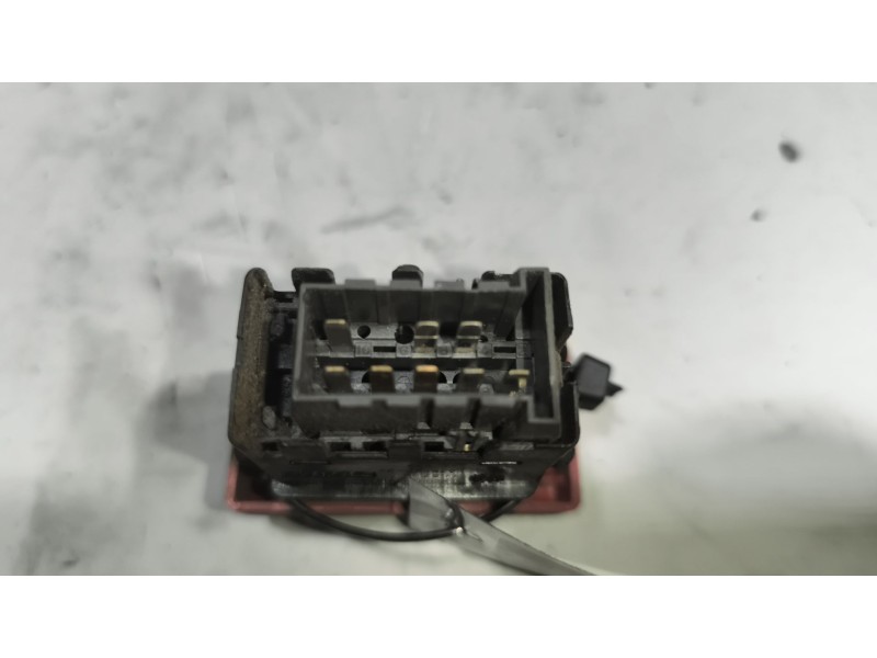 Recambio de warning para renault magnum ab diesel referencia OEM IAM 5010306848  