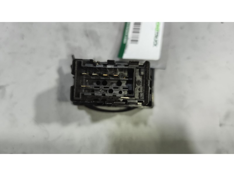 Recambio de interruptor para renault magnum ab diesel referencia OEM IAM 5010589016  