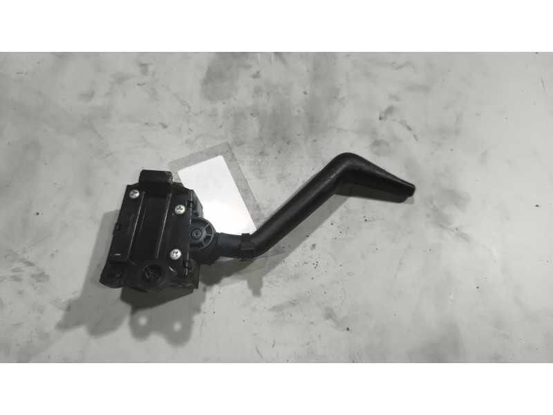 Recambio de mando intarder para renault magnum ab diesel referencia OEM IAM 7420864647  