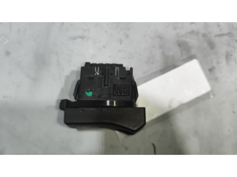 Recambio de interruptor para renault magnum ab diesel referencia OEM IAM 5010589022  