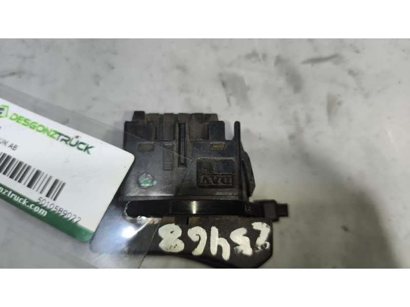 Recambio de interruptor para renault magnum ab diesel referencia OEM IAM 5010589022  