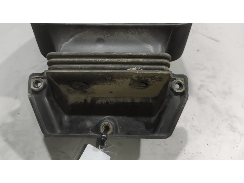 Recambio de retrovisor exterior angular para renault magnum ab diesel referencia OEM IAM 5010646159  