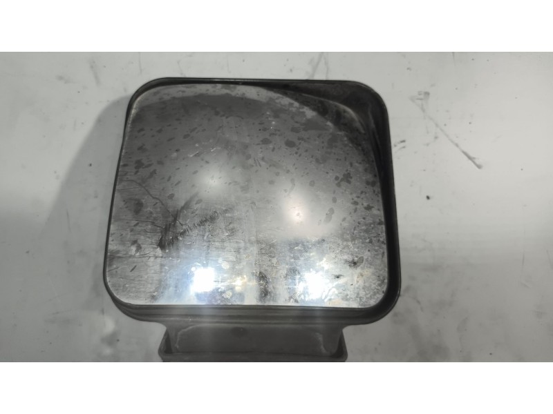 Recambio de retrovisor exterior angular para renault magnum ab diesel referencia OEM IAM 5010646159  