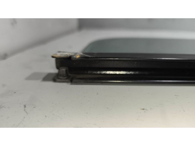 Recambio de luna custodia delantera izquierda para renault magnum ab diesel referencia OEM IAM 7421011921  