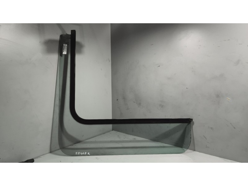 Recambio de luna custodia delantera derecha para renault magnum ab diesel referencia OEM IAM 7421011922  